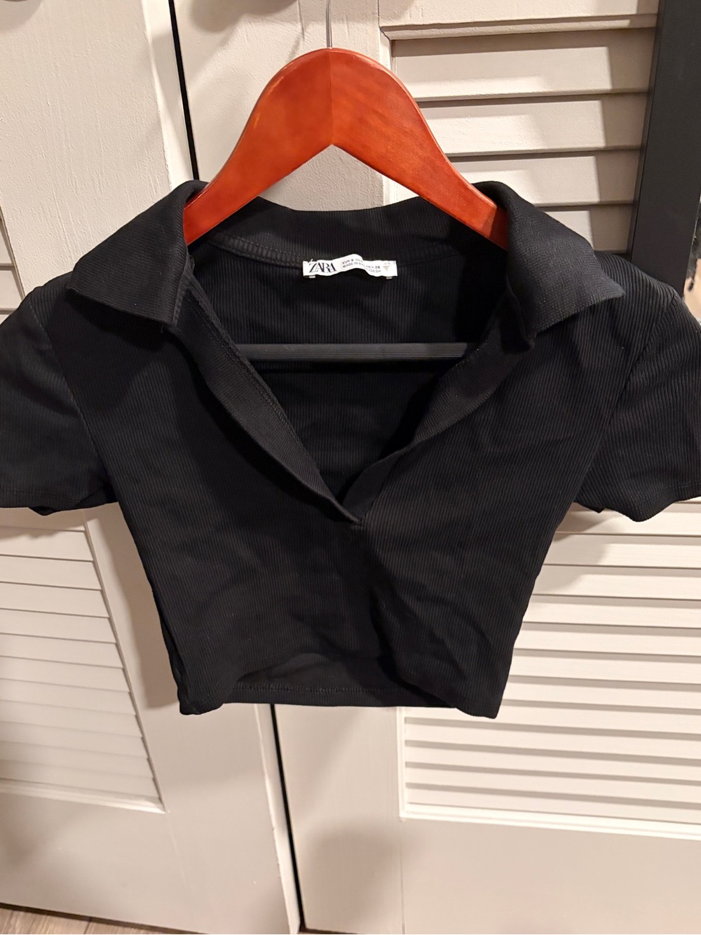 Zara Ribbed Polo Crop Top Black Short Sleeve Top